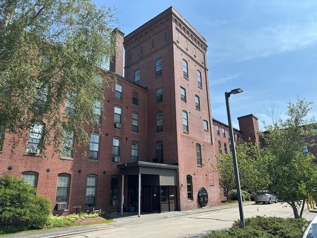 Building Photo - 156 Front St Unit #110 Rental
