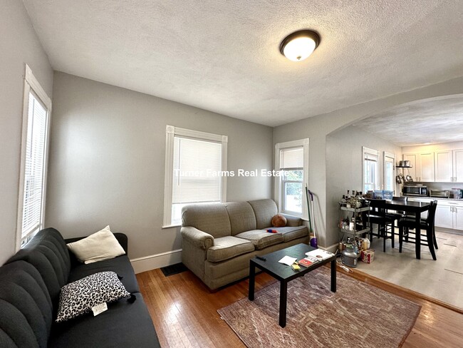 Photo - 30 Touro Ave Apartments Unit 1