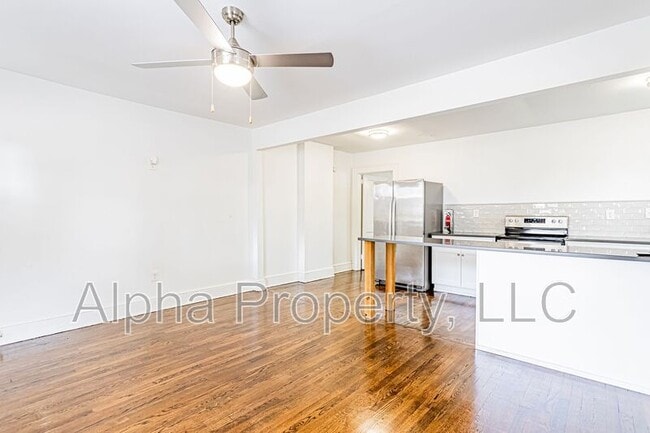 Photo - 10 Crystal Ave Unit A