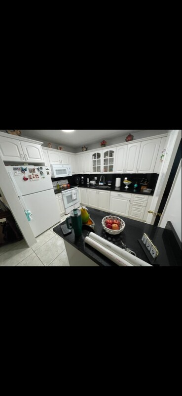 Photo - 12840 SW 43rd Dr Unidad 183