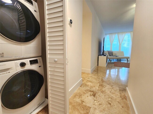 Photo - 3505 S Ocean Dr Unit 209