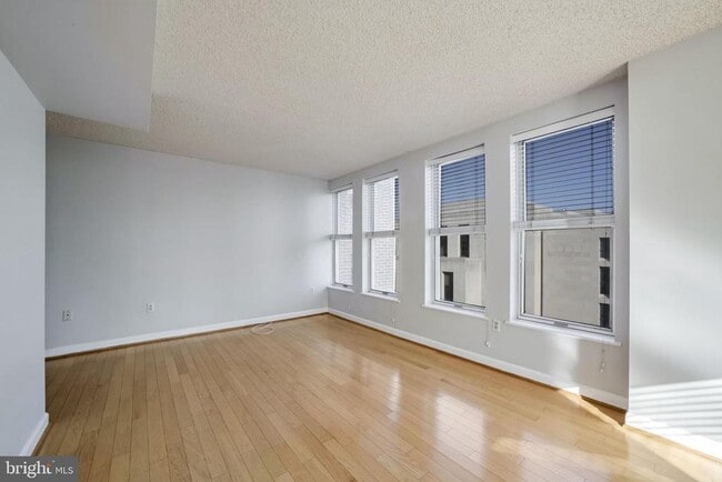 Photo - 601 Pennsylvania Ave NW Unit 910