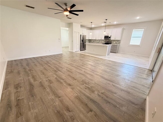 Photo - 2347 Crosston Cir