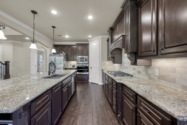 Building Photo - 34 Langstone Place