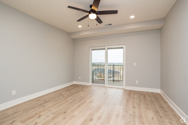 Cove - Sala de estar - Water's Edge at the Woodlands