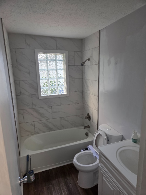 Photo - 213 S 5th St