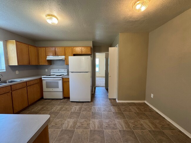 Photo - 4303 Deek Dr Unit # A