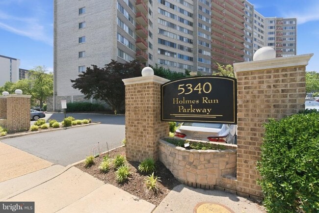 Photo - 5340 Holmes Run Pkwy Unit 1519