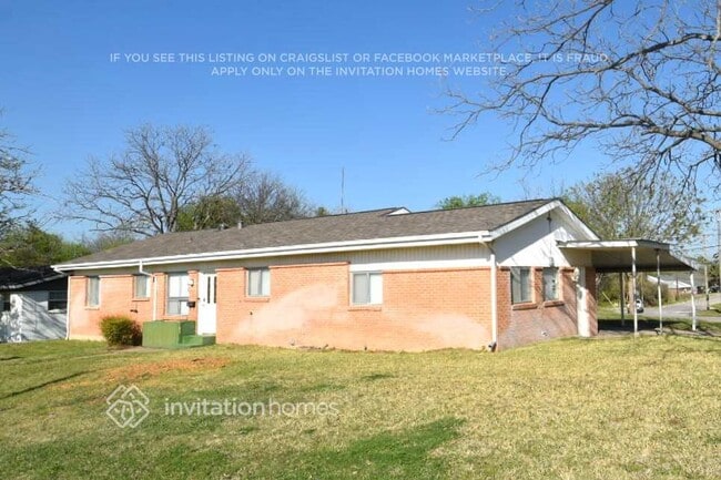 Photo - 202 Case St