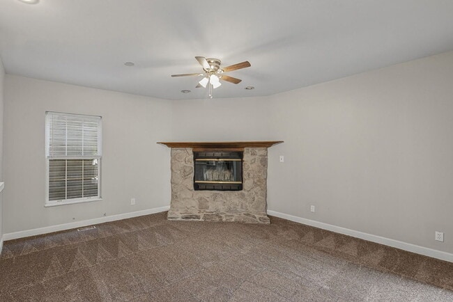 513 Oak St Unit 2