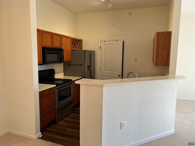 Photo - 760 Walker Square Unidad 4b