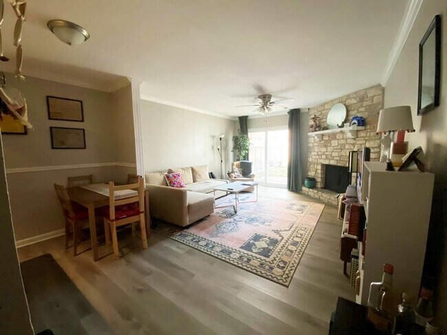 Photo - 4715 Misty Slope Ln