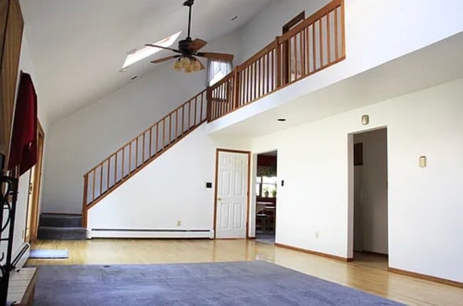 Photo - 346 W Woodside Ave