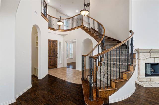 Photo - 3621 Caribou Trail