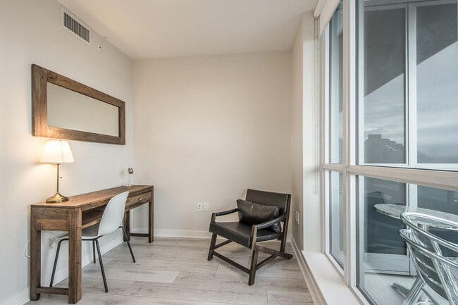 Photo - 49 Kings Wharf Pl Unit SI ID1222934P