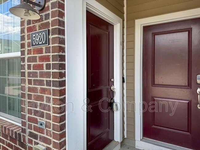 Photo - 5920 Whitehurst Ln