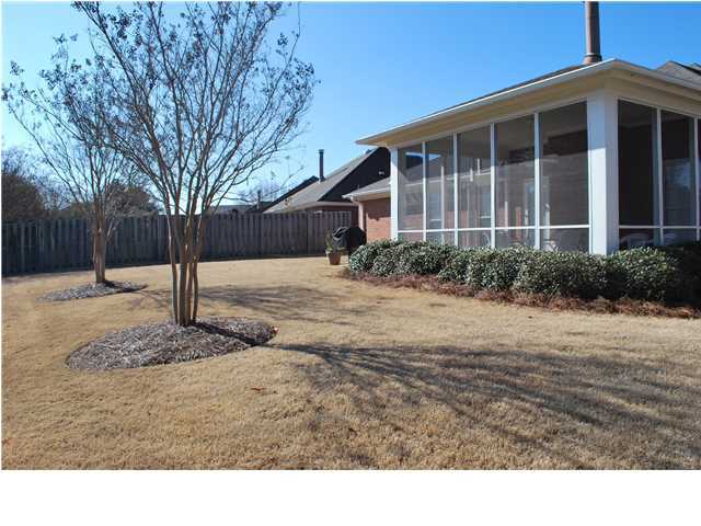 Photo - 9618 Greythorne Way