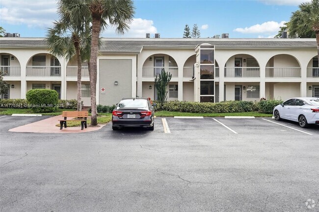 Building Photo - 2703 Nassau Bend Unit C2 Rental