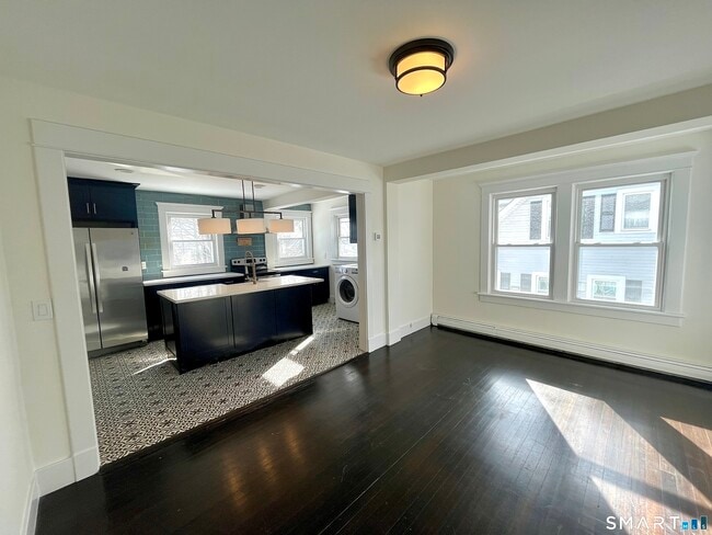 Photo - 29 Washington Ave Unit B