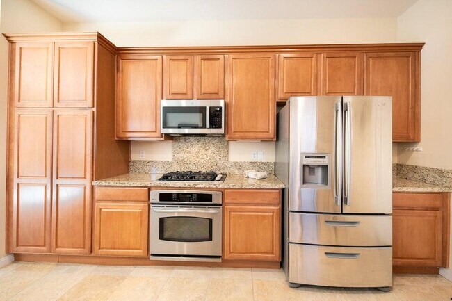 40799 Calle Los Osos