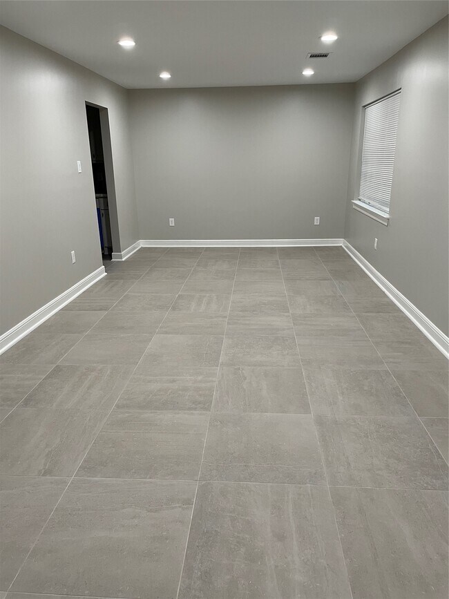 Photo - 2706 Wilshire Cir