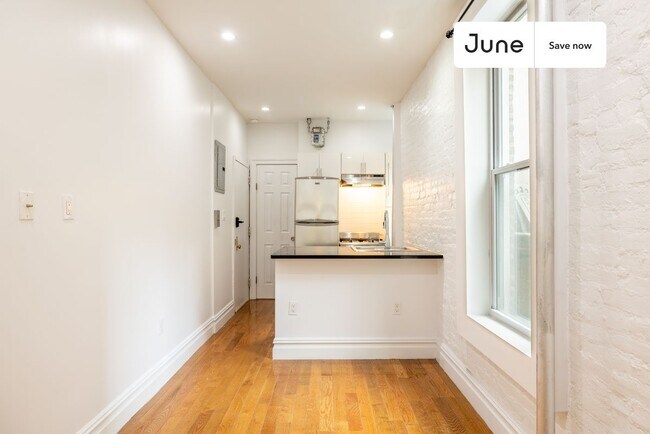 826 9th Ave Unit 3RN