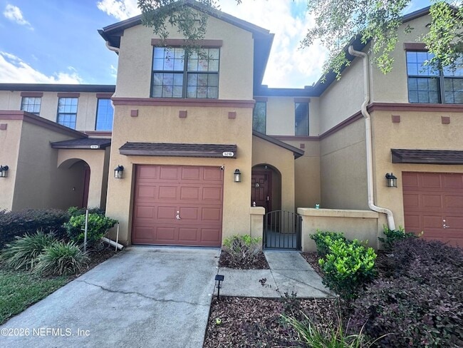 5216 Brighton Park Ln