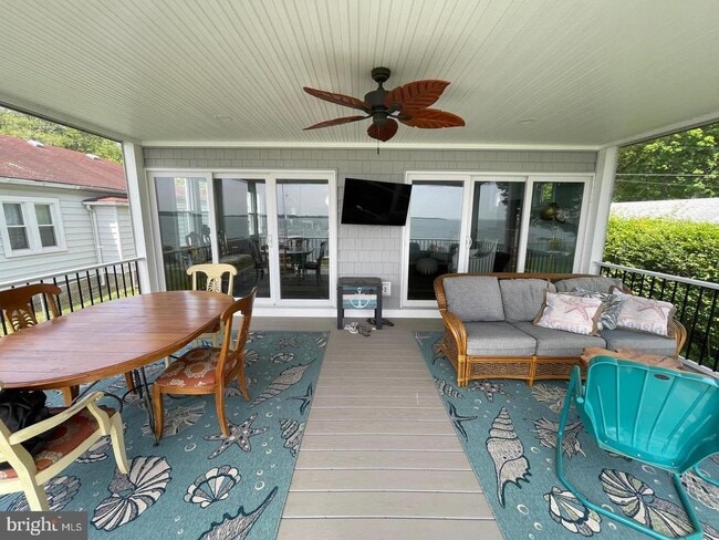 Photo - 2513 Barrison Point Rd