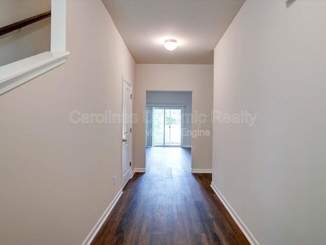 Photo - 916 S Battleground Ave