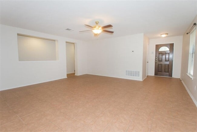 Photo - 505 Paseo Grand Dr