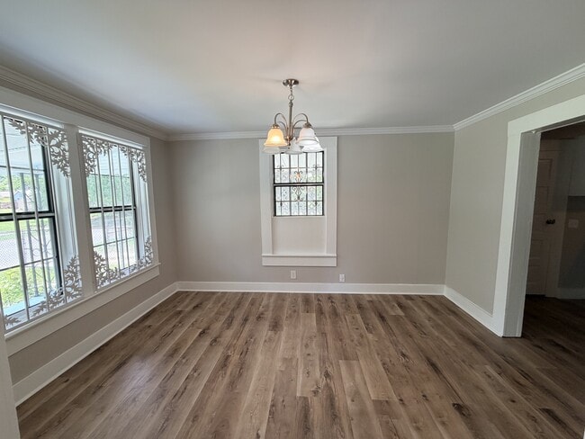 Photo - 416 W Washington St