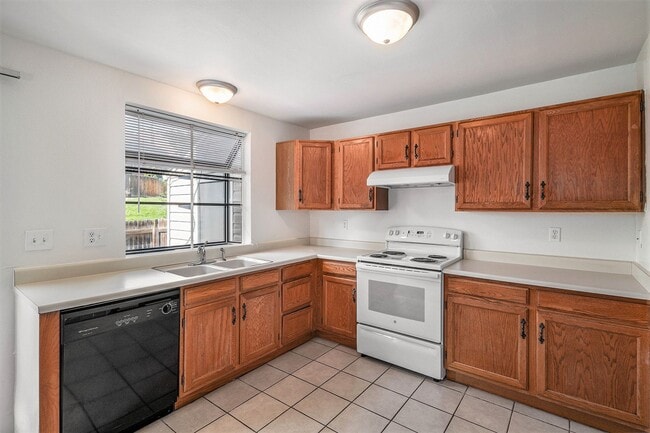 Photo - Freshly Painted & Move-In Ready! 2 bedroom...