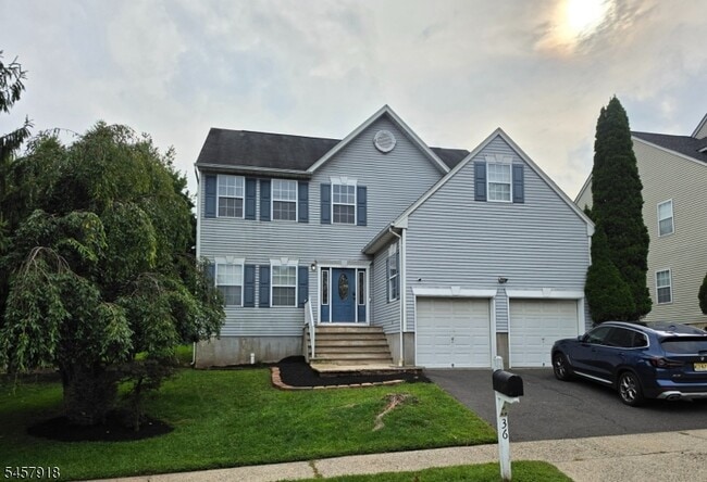 Building Photo - 36 Wexford Way
