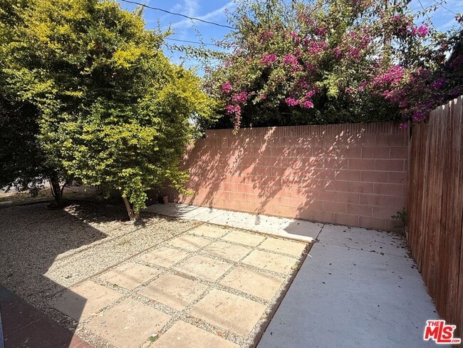 Photo - 3774 S Gramercy Pl