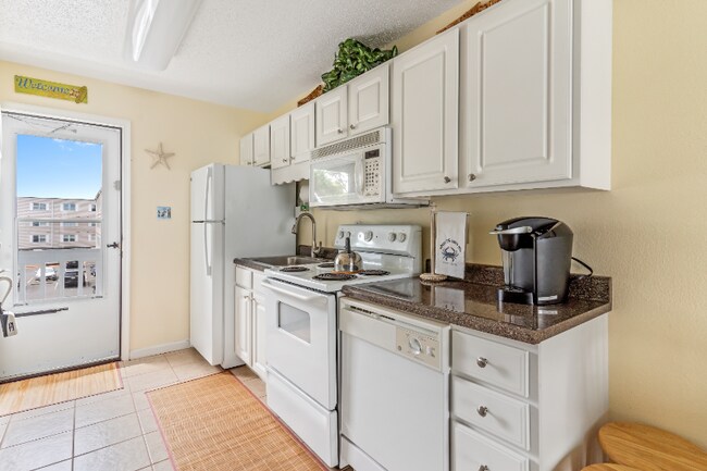 Photo - 5 41st St Unit 11