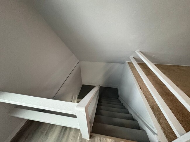 Photo - 15624 Halliday Ave Unit 15624 Halliday Ave UP