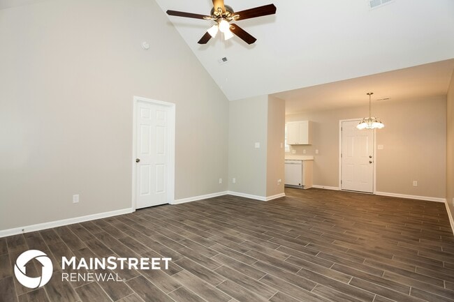 Photo - 125 Weeping Willow Way