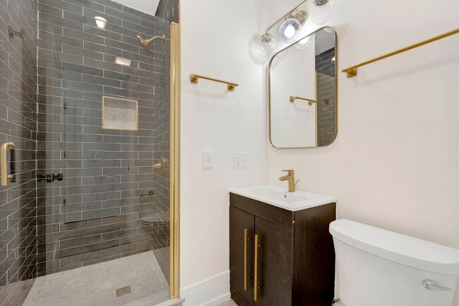 Photo - 944 N Damen Ave Unit 1r