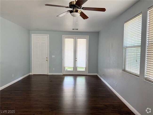 Building Photo - 10793 Wallflower Ave Rental