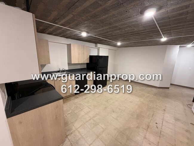 Photo - 7535 Cloman Way E Unit B