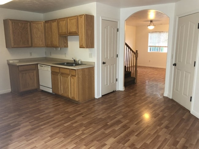 Photo - 377 E Newsome Park Ln