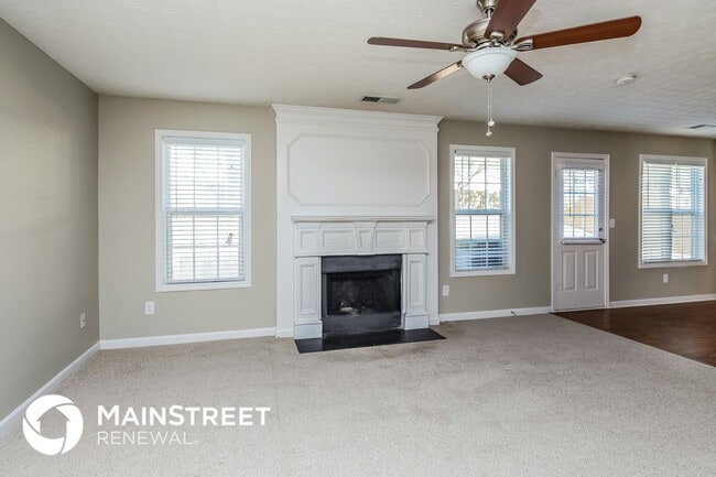 Photo - 3433 Foster Ridge Tr SW