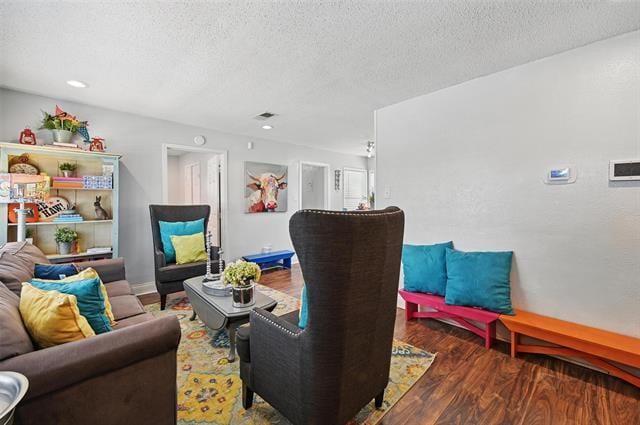 Photo - 5200 Lovell Ave