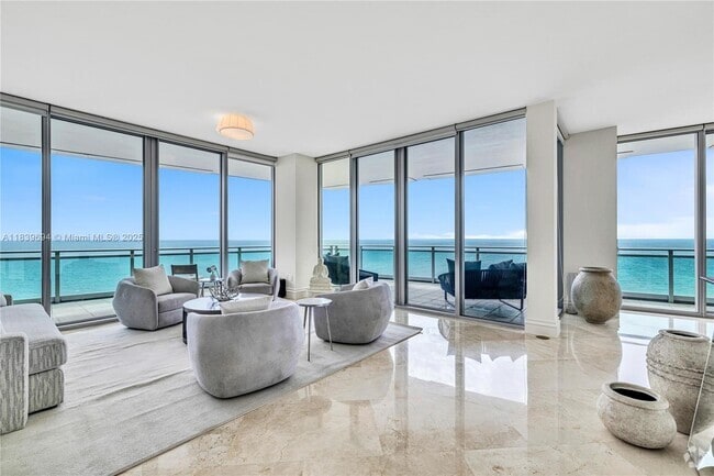 Building Photo - 10295 Collins Ave Unit 1508 Rental