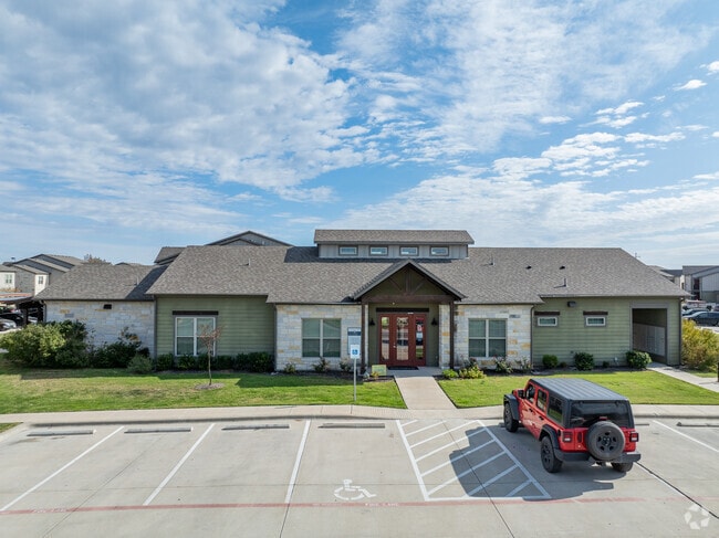 Leasing Office