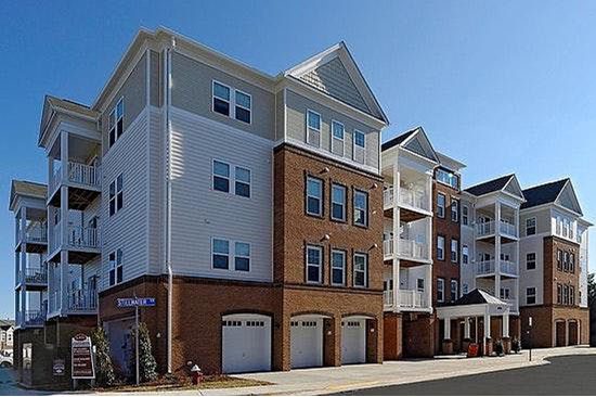 Edificio - 24636 Woolly Mammoth Ter Unidad 305