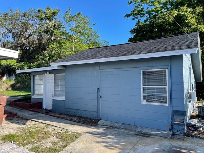 Exterior - 26 W Polk Ave Apartments Unit D