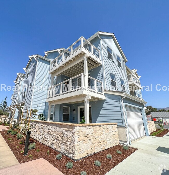 Building Photo - AVAILABLE JULY - New San Luis Obispo Condo...