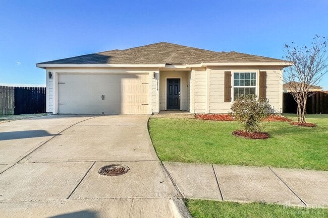 Building Photo - 14210 Bridgeview Ln Rental