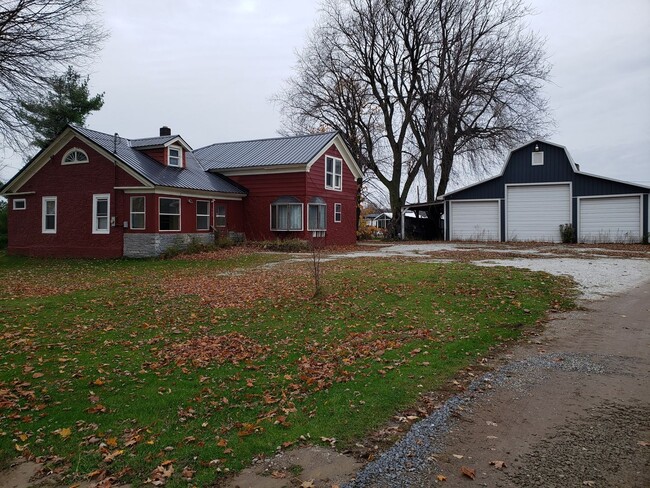 Photo - 983 US HWY 11